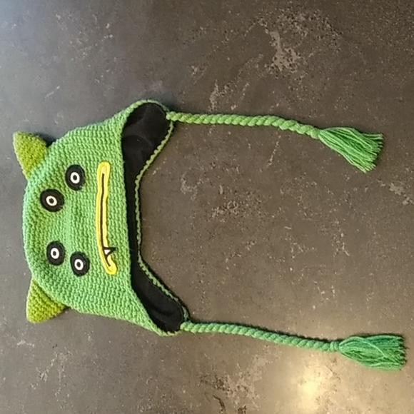 Chaos headwear in green. - Picture 1 of 6